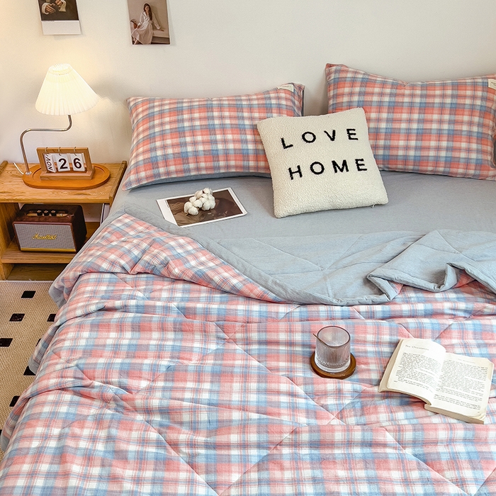 91家纺网 家纺一手货源 找家纺 宝士康家纺 2025新款10A抗菌无印风夏被 被子被芯 炫彩格