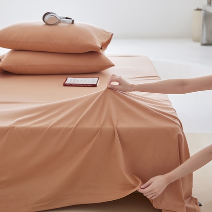 91家纺网 家纺一手货源 找家纺 2025新款A类40S全棉糯感大雁纹提花单品床单 香槟金