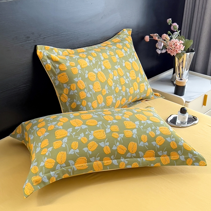 91家纺网 家纺一手货源 找家纺 宝士康家纺 2025新款10A抗菌双层纱印花夏被四件套 郁金香