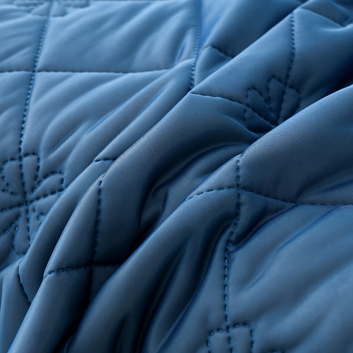 91家纺网 家纺一手货源 找家纺 眠多宝 2025新款冰激凌凉感丝纯色夏被被子被芯（跨境电商） 湖蓝色