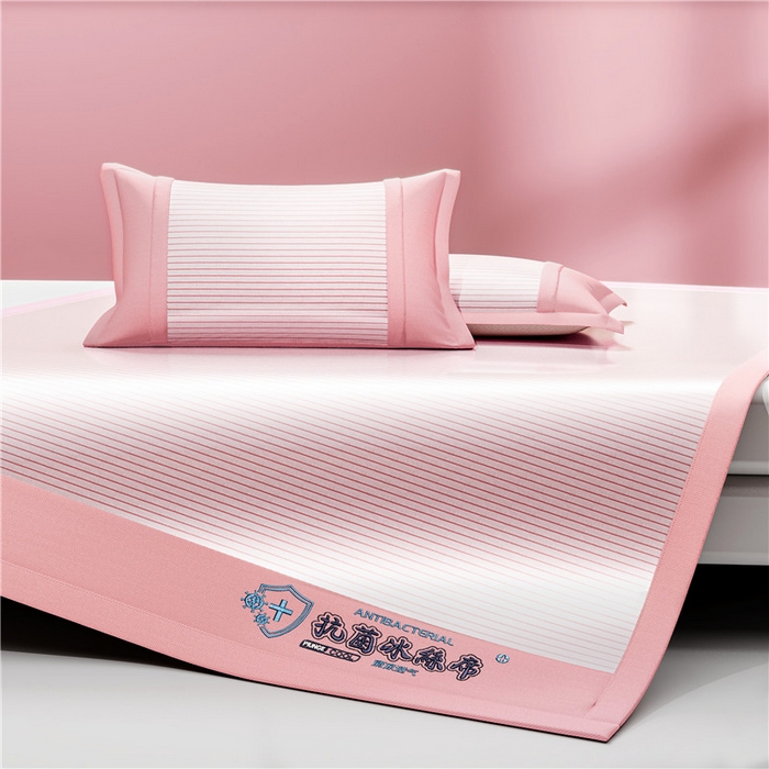 91家纺网 家纺一手货源 找家纺 2025新款清凉舒适负离子抗菌冰丝席凉席席子 抗菌粉色