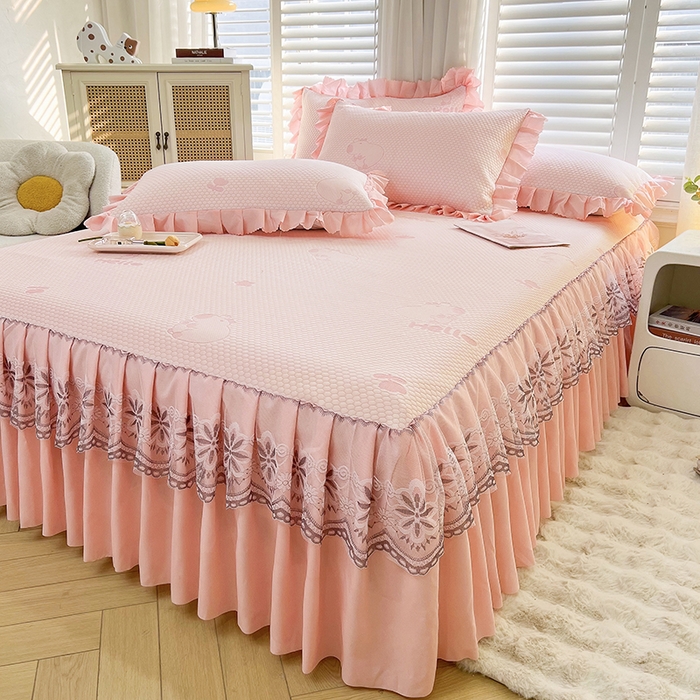 91家纺网 家纺一手货源 找家纺 （总）2025新款A类冰豆豆提花凉席床盖 床裙款