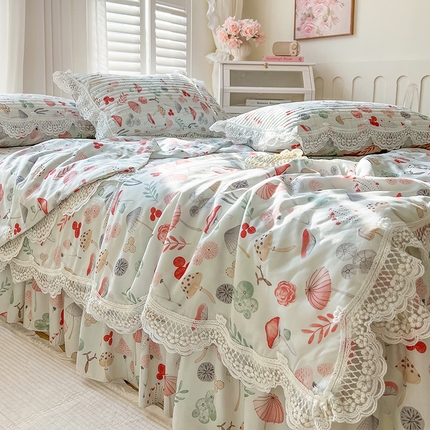 91家纺网 家纺一手货源 找家纺 网红馆（ck家纺） 2025新款天丝印花夹棉床盖夏被四件套 蘑菇森林