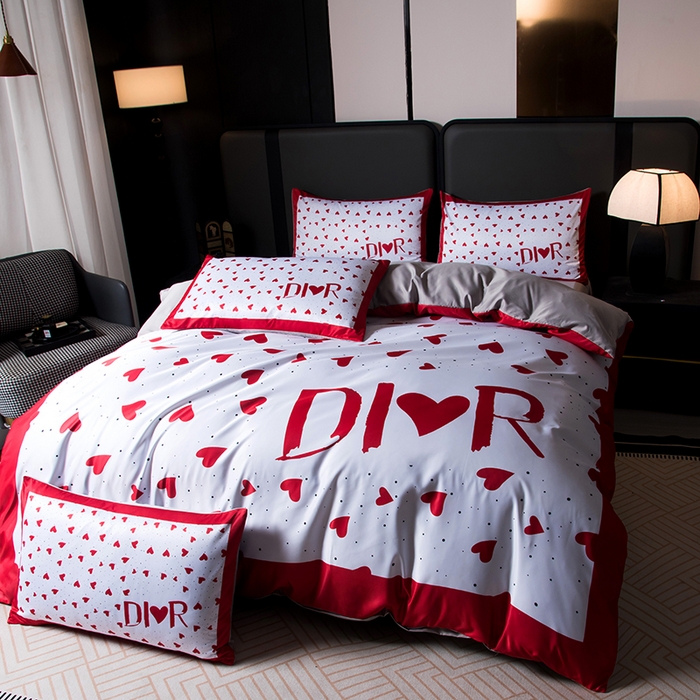 91家纺网 家纺一手货源 找家纺 爵仕家纺 2025新款轻奢潮牌水洗真丝四件套 爱心