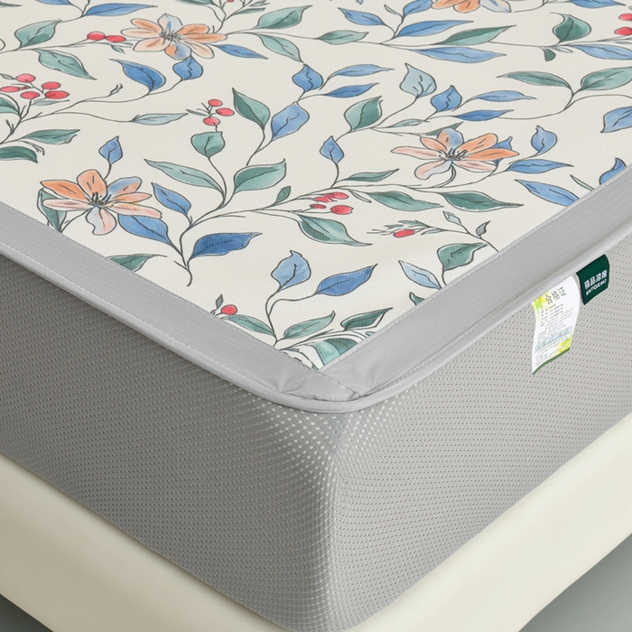 91家纺网 家纺一手货源 找家纺 简一 2025新款A类碳光印花数码冰丝凉席系列-床笠款 花枝招展