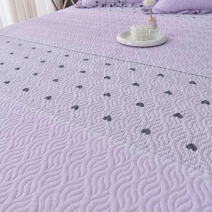 91家纺网 家纺一手货源 找家纺 梦柏 2025新款韩版双层纱夹棉绗缝床盖夏被四件套 爱心