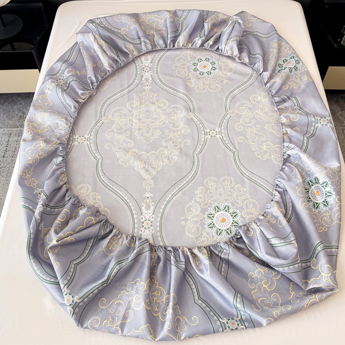 91家纺网 家纺一手货源 找家纺 纽缦家纺 2025新款印花冰丝床笠 一览芳华紫