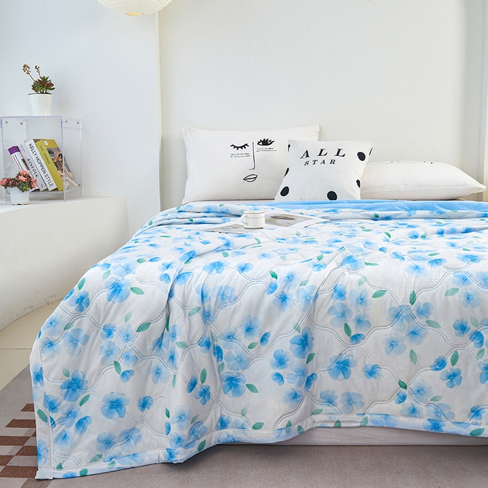 91家纺网 家纺一手货源 找家纺 被多多被业 2025新款凉感丝印花夏被夏凉被空调被 山茶花-蓝