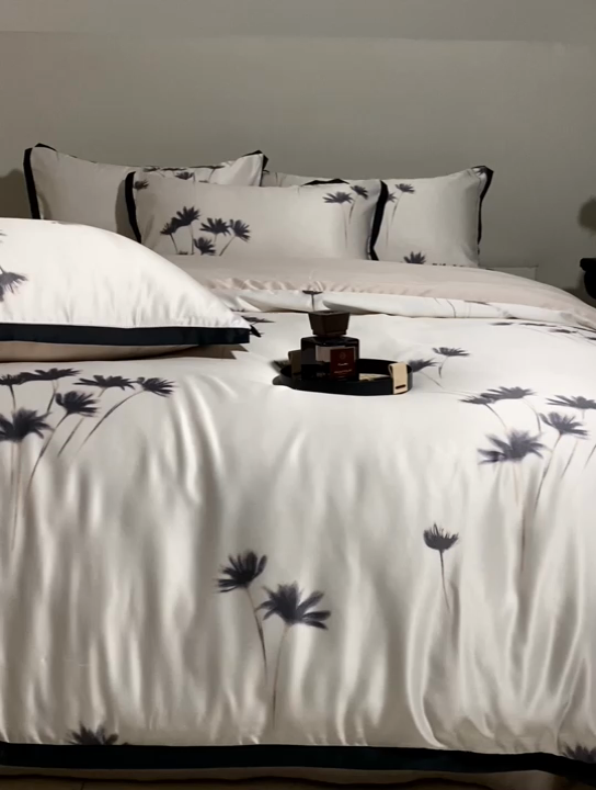 91家纺网 家纺一手货源 找家纺 优悦 2025新款冰丝数码印花四件套 如梦-香槟