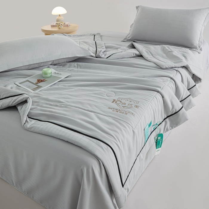 91家纺网 家纺一手货源 找家纺 宝士康家纺 2025新款10A抗菌华夫条提花夏被 浅灰