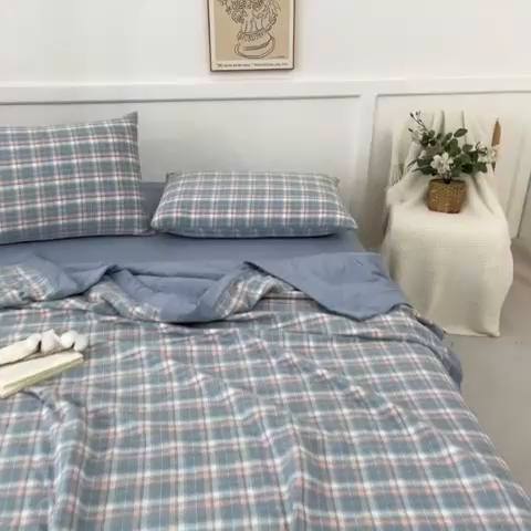 91家纺网 家纺一手货源 找家纺 鸣升家纺 2025新款100%里外全棉棉花夏被无印风全棉色织水洗棉夏凉被空调被夏被春秋被单人可机洗 初时兰