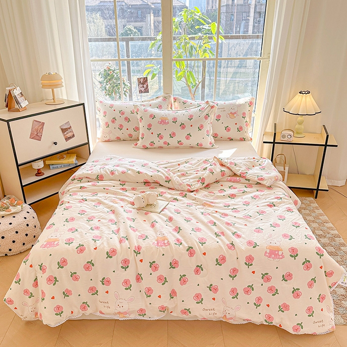 91家纺网 家纺一手货源 找家纺 2025新款双层皱皱纱水洗棉夏被夏凉被空调被可机洗空调被子被芯棉被 曼塔玫瑰