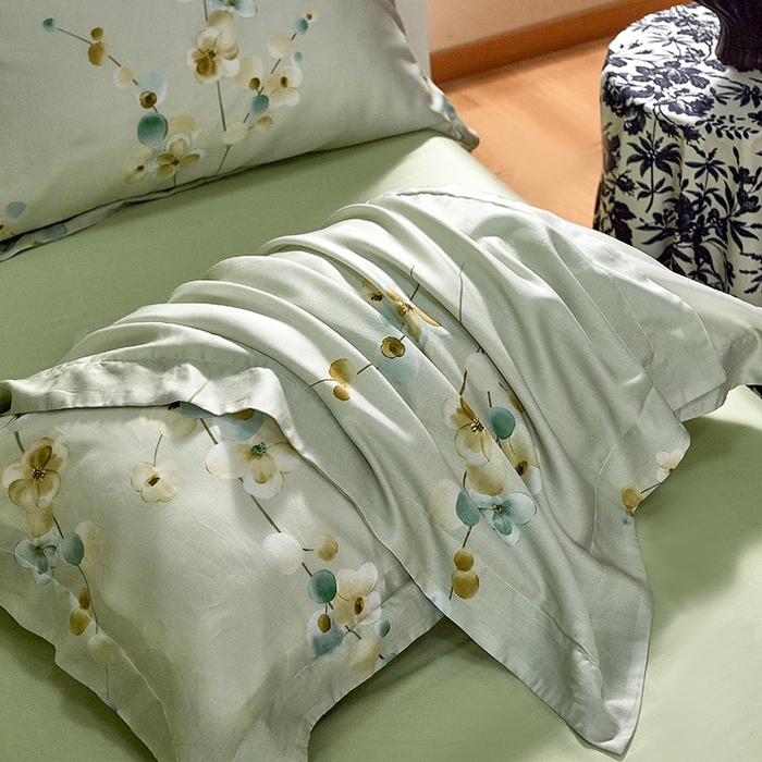 91家纺网 家纺一手货源 找家纺 未来家居 2025春夏新款100支莱赛尔天丝贡缎纯色印花系列高端礼盒四件套 初禾-绿