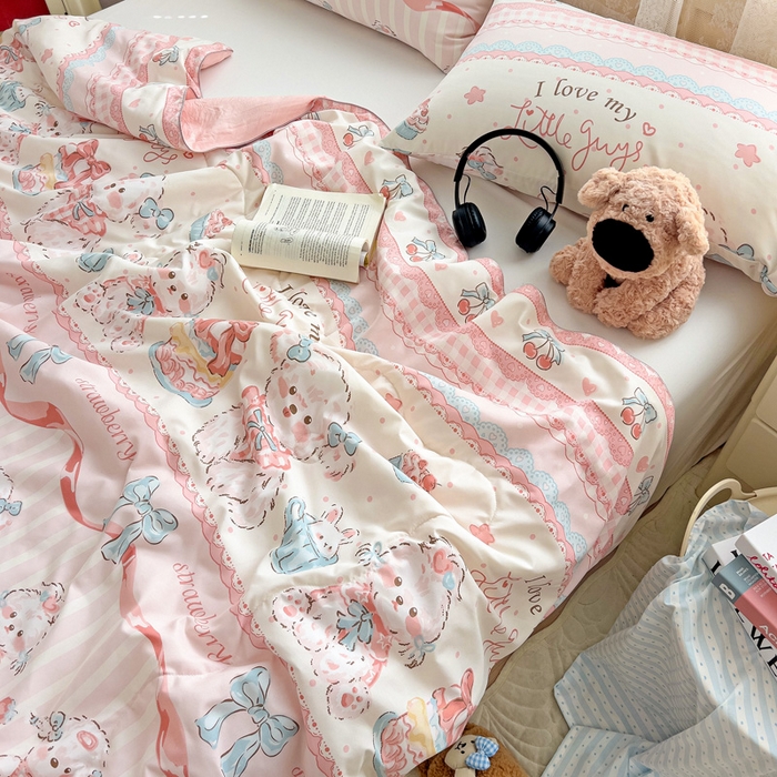 91家纺网 家纺一手货源 找家纺 2025春夏新款嵌绳款云柔水洗棉单夏被夏凉被空调被 嵌绳夏被-甜品可爱狗