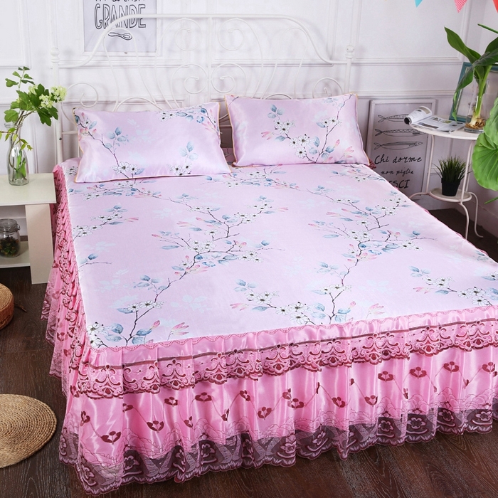 91家纺网 家纺一手货源 找家纺 情恒家纺2025新款床裙款冰丝布艺软凉席三件套 春暖花开-粉