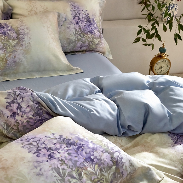 91家纺网 家纺一手货源 找家纺 未来家居 2025春夏新款100支莱赛尔天丝贡缎纯色印花系列高端礼盒四件套 春樱漫舞