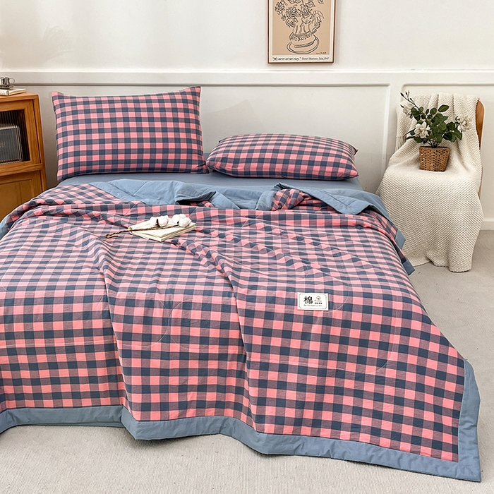 91家纺网 家纺一手货源 找家纺 鸣升家纺 2025新款100%里外全棉棉花夏被无印风全棉色织水洗棉夏凉被空调被夏被春秋被单人可机洗 粉灰小格