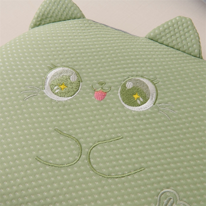 91家纺网 家纺一手货源 找家纺 芯洲2025新款卡通儿童凉感冰豆豆记忆枕夏季舒适可爱造型枕头枕芯 大福-绿