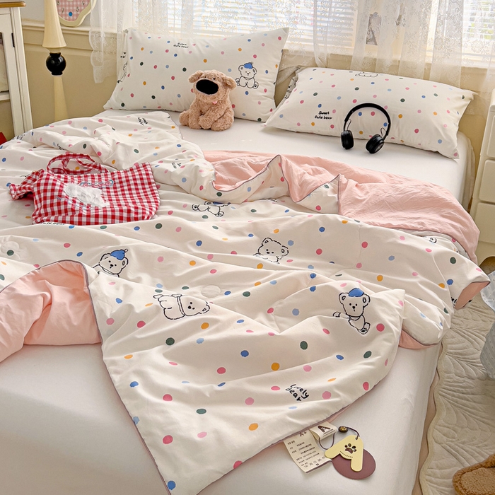 91家纺网 家纺一手货源 找家纺 2025春夏新款嵌绳款云柔水洗棉单夏被夏凉被空调被 嵌绳夏被-彩色波点熊