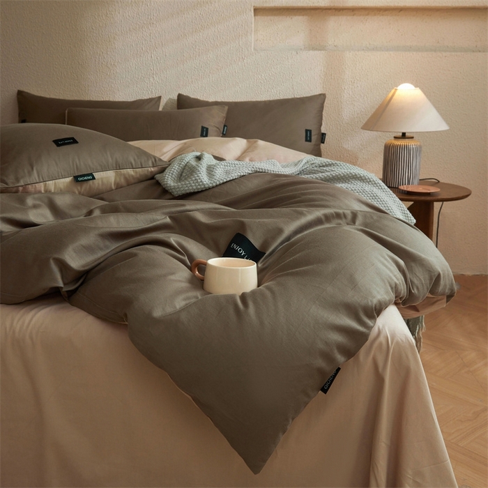 91家纺网 家纺一手货源 找家纺 启程2025新款全棉纯色双拼无印风四件套 岩石灰+杏仁