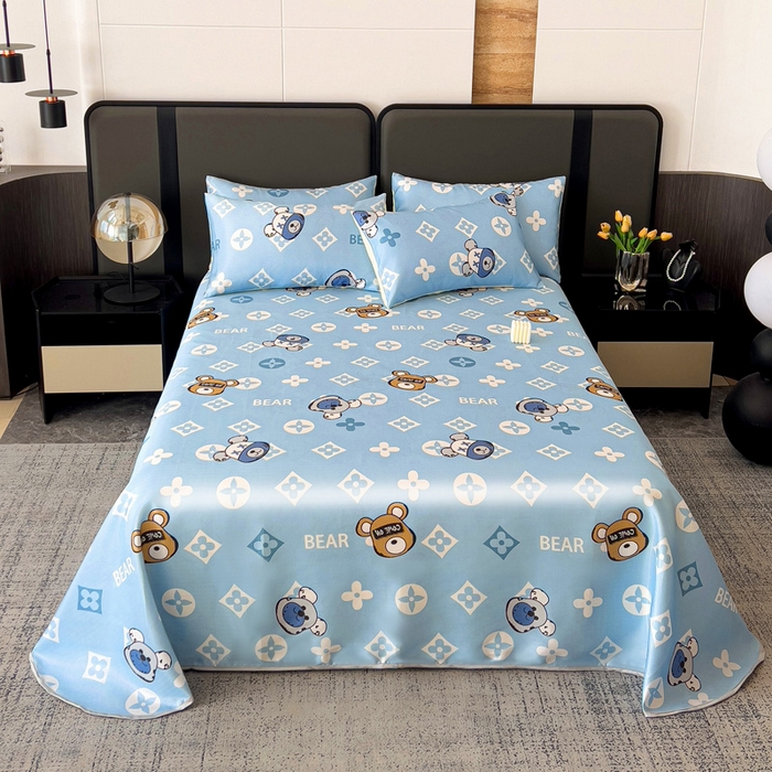 91家纺网 家纺一手货源 找家纺 纽缦家纺 2025新款印花冰丝防滑床单 软萌熊宝蓝