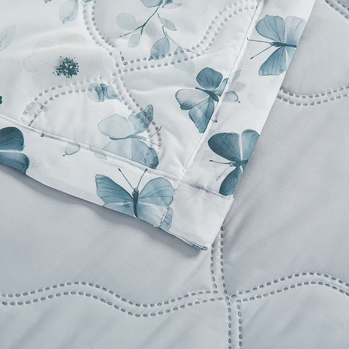 91家纺网 家纺一手货源 找家纺 被多多被业 2025新款凉感丝印花夏被夏凉被空调被 幻蝶