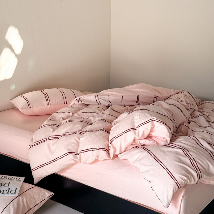 91家纺网 家纺一手货源 找家纺 山舍家居 2025新款全棉纯棉色织提花四件套-弗洛伦萨的落日 弗洛伦萨的落日-落日红