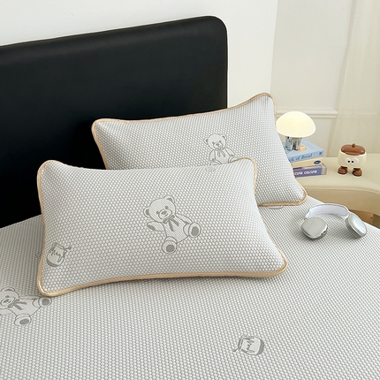 梦舒羽 2025新款凉感冰豆豆凉席枕套可水洗冰丝宿舍一只装枕头套一对枕芯套 冰豆豆-小熊灰