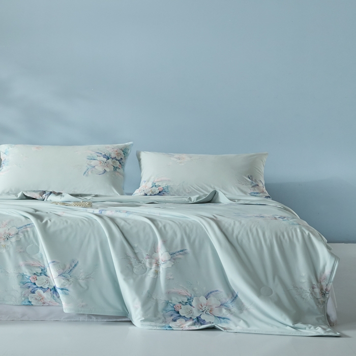 91家纺网 家纺一手货源 找家纺 2025春夏新款100%双面锦纶美式印花夏被凉感空调被 珍珠花海