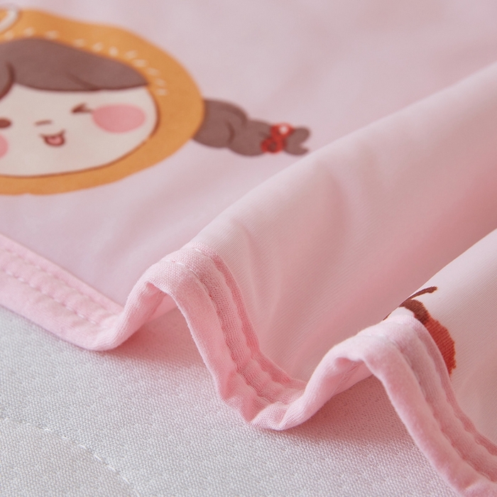 91家纺网 家纺一手货源 找家纺 嗨生活2025年儿童夏被 幼儿园夏被 凉感丝夏被 俏皮女孩