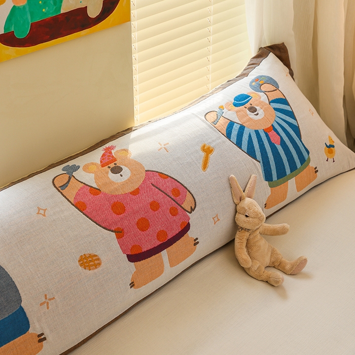 91家纺网 家纺一手货源 找家纺 雯雨2025新款A类卡通双人纱布枕套 开心小熊