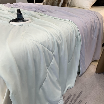 91家纺网 家纺一手货源 找家纺 （总）2025新款小冰皮夏凉被锦纶氨纶面料空调夏被凉感丝单夏被空调被