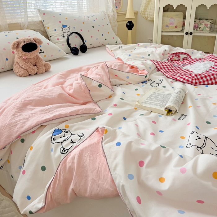 91家纺网 家纺一手货源 找家纺 2025春夏新款嵌绳款云柔水洗棉单夏被夏凉被空调被 嵌绳夏被-彩色波点熊