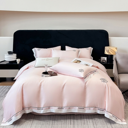 91家纺网 家纺一手货源 找家纺 （总）黄鹂鸟 2025新款A类100%莱赛尔天丝刺绣四件套-香奈系列【高档礼盒包装可提供买家秀 】