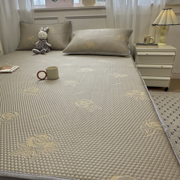 91家纺网 家纺一手货源 找家纺 金爱家 2025新款430克中分子豆豆席凉席席子 豆豆席-玫瑰香槟