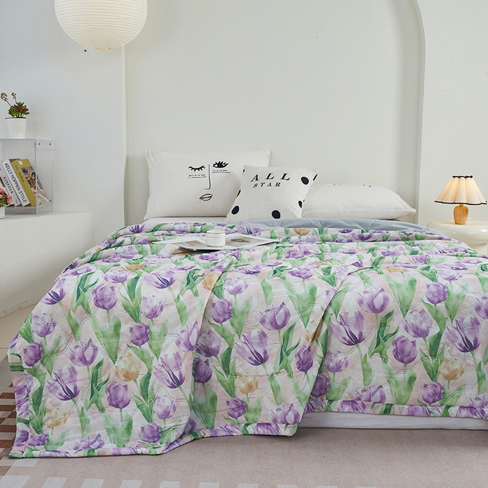 91家纺网 家纺一手货源 找家纺 被多多被业 2025新款凉感丝印花夏被夏凉被空调被 紫色郁金香