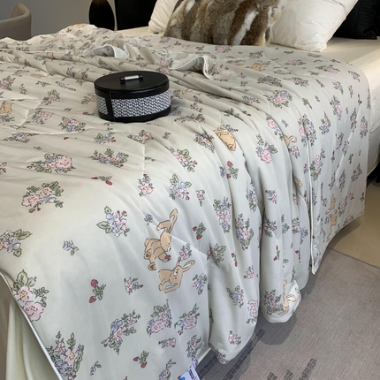 91家纺网 家纺一手货源 找家纺 （总）2025新款小冰皮夏凉被锦纶氨纶面料空调夏被凉感丝单夏被空调被