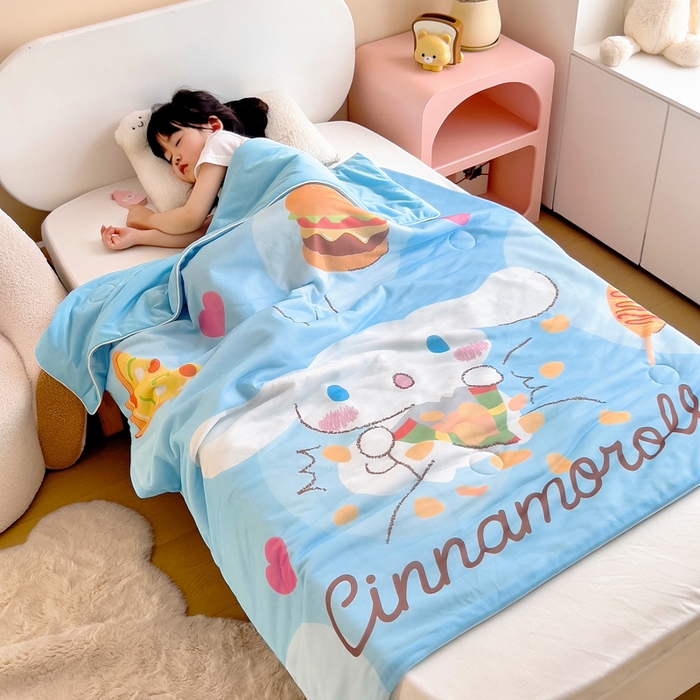 91家纺网 家纺一手货源 找家纺 吉咪兔家纺 25年新款三丽鸥库洛米儿童凉感丝夏被卡通空调被幼儿园午睡夏被夏凉被空调被 汉堡玉桂狗