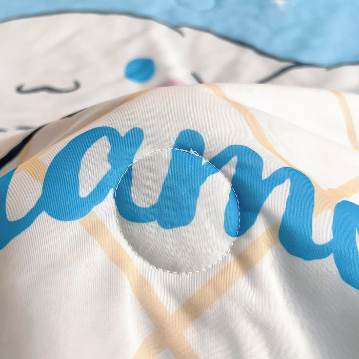 91家纺网 家纺一手货源 找家纺 吉咪兔家纺 25年新款三丽鸥库洛米儿童凉感丝夏被卡通空调被幼儿园午睡夏被夏凉被空调被 兄弟玉桂狗