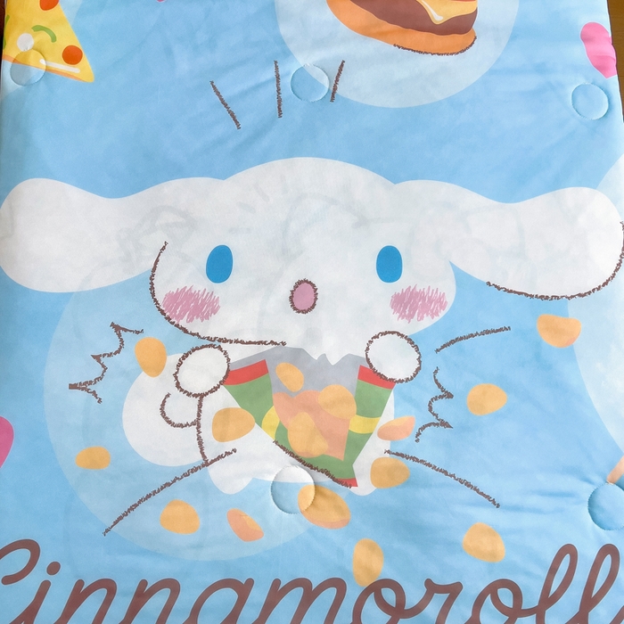 91家纺网 家纺一手货源 找家纺 吉咪兔家纺 25年新款三丽鸥库洛米儿童凉感丝夏被卡通空调被幼儿园午睡夏被夏凉被空调被 汉堡玉桂狗