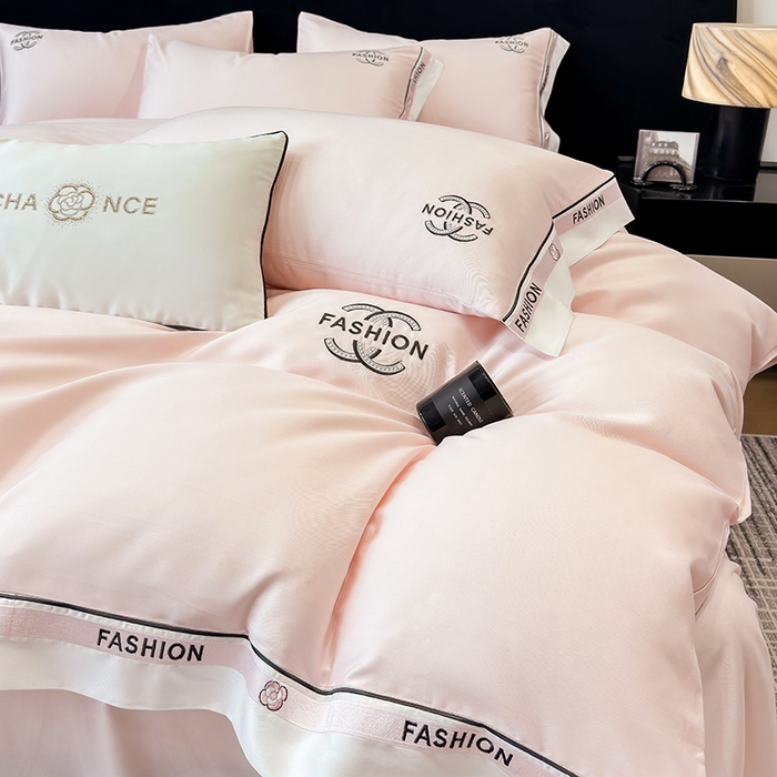 91家纺网 家纺一手货源 找家纺 （总）黄鹂鸟 2025新款A类100%莱赛尔天丝刺绣四件套-香奈系列【高档礼盒包装可提供买家秀 】