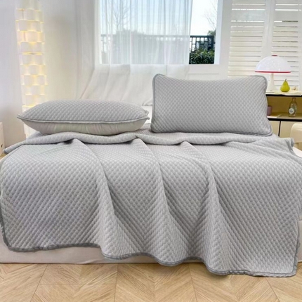 91家纺网 家纺一手货源 找家纺 （总）鸿羽樱家纺2025新款直播A类冰豆豆凉席三件套凉豆豆软凉席可机洗空调席子