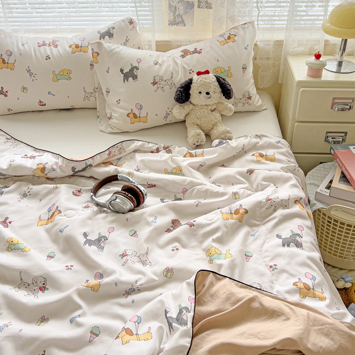 91家纺网 家纺一手货源 找家纺 2025春夏新款嵌绳款云柔水洗棉单夏被夏凉被空调被 嵌绳夏被-童年狗