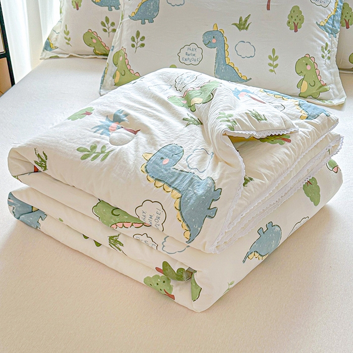 91家纺网 家纺一手货源 找家纺 2025新款双层皱皱纱水洗棉夏被夏凉被空调被可机洗空调被子被芯棉被 恐龙乐园