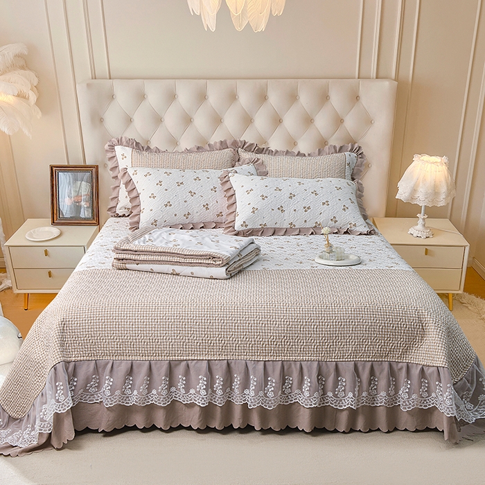 91家纺网 家纺一手货源 找家纺 梦柏 2025新款韩版双层纱夹棉绗缝床盖夏被四件套 小熊