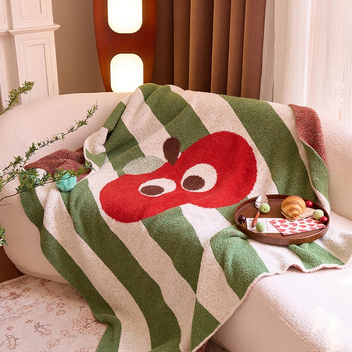 91家纺网 家纺一手货源 找家纺 （总）暖绵绵家纺 2025新款可爱卡通半边绒针织盖毯-乐绯