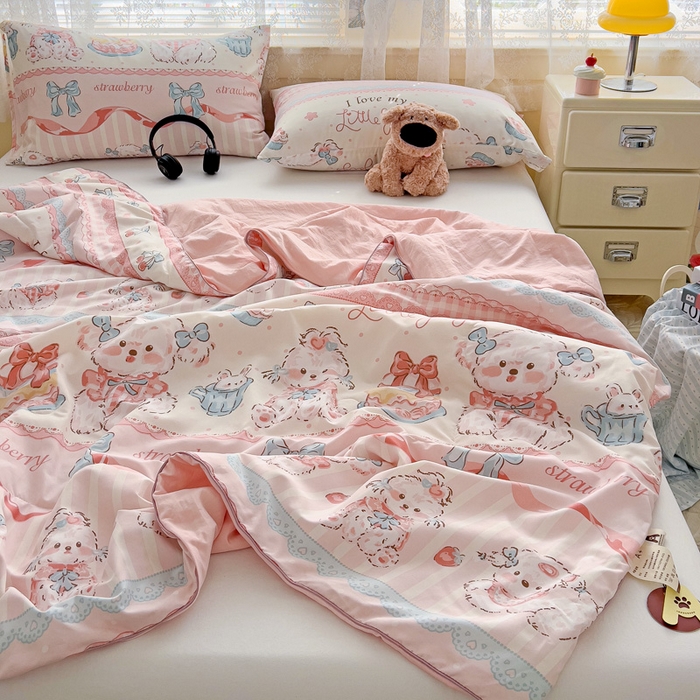 91家纺网 家纺一手货源 找家纺 2025春夏新款嵌绳款云柔水洗棉单夏被夏凉被空调被 嵌绳夏被-甜品可爱狗