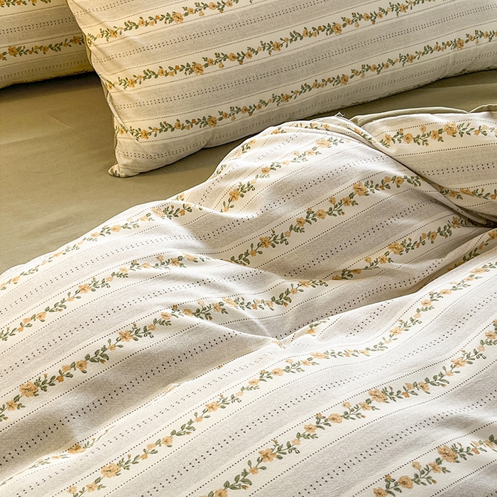 91家纺网 家纺一手货源 找家纺 玖明2025新款A类加厚柔软针织棉双层纱四件套 花叶细语-咖