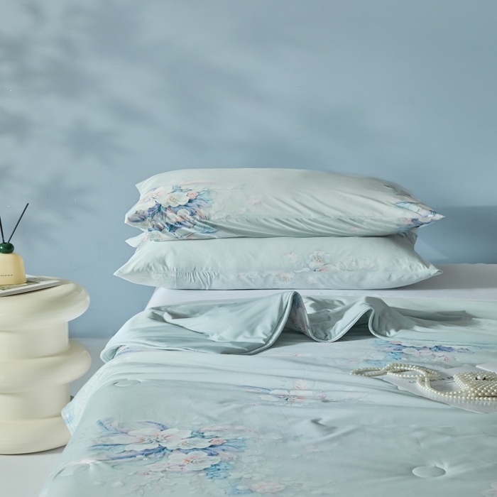 91家纺网 家纺一手货源 找家纺 2025春夏新款100%双面锦纶美式印花夏被凉感空调被 珍珠花海