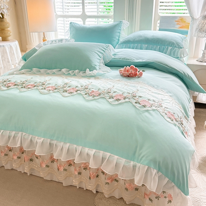 91家纺网 家纺一手货源 找家纺 大麦家纺2025新款年新款亲肤花边款床盖四件套  甜心小姐-梵星蓝